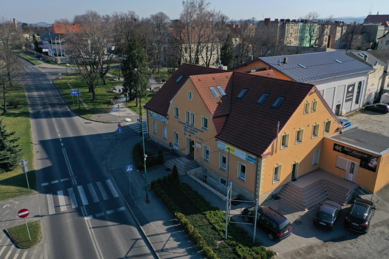 Apartamenty P7 Dzierżoniów Buitenkant foto