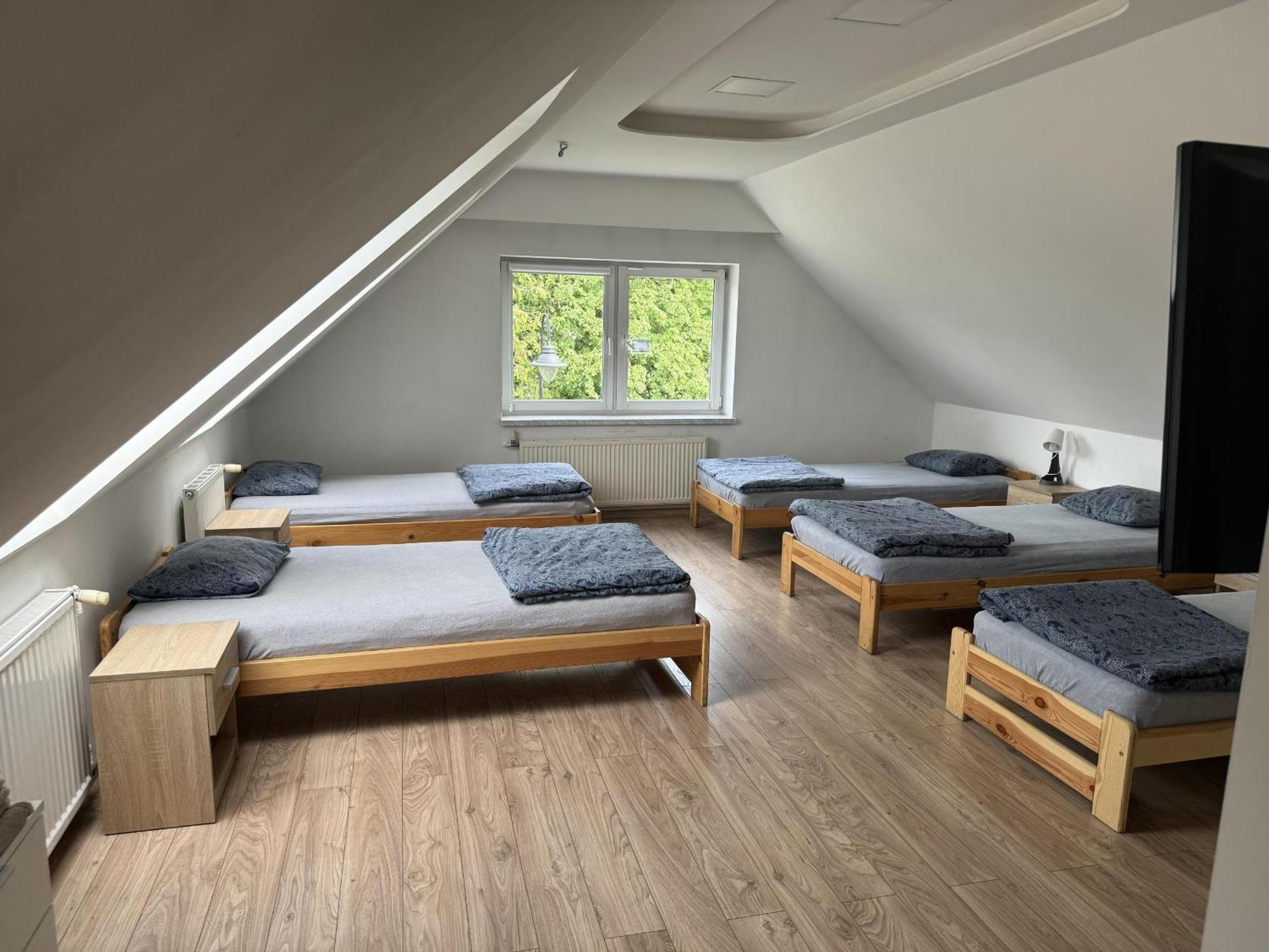 Apartamenty P7 Dzierżoniów Buitenkant foto